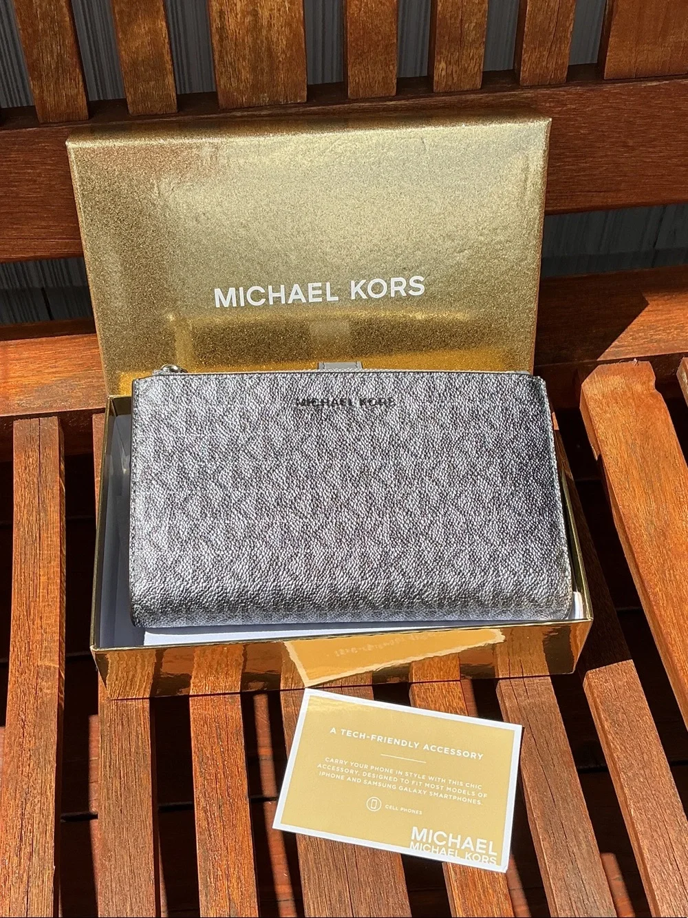 Michael Kors Wallet Metallic Pewter Zip-Around Card & phone Holder